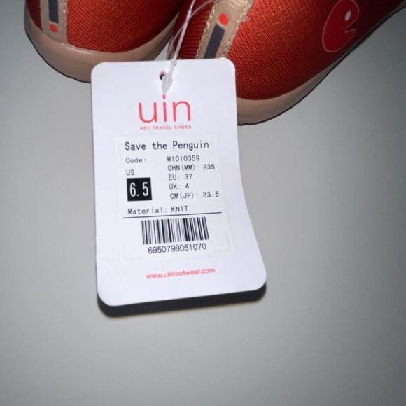UIN Toledo Save The Penguin‎ Slip-On Travel Art shoes Size 6.5 US NWT - Picture 7 of 8